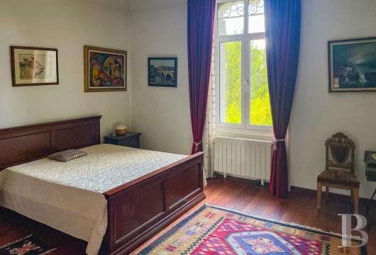 residences and character houses france pays de loire   - 15